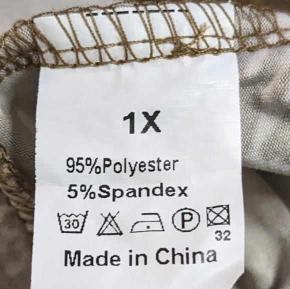 Unbranded Dandelion Tee - Picture 2 of 5